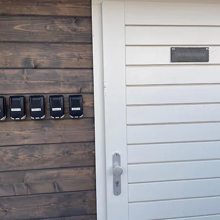 Apartamento Appartementhaus 5 - Urlaub Zwischen & Bodden